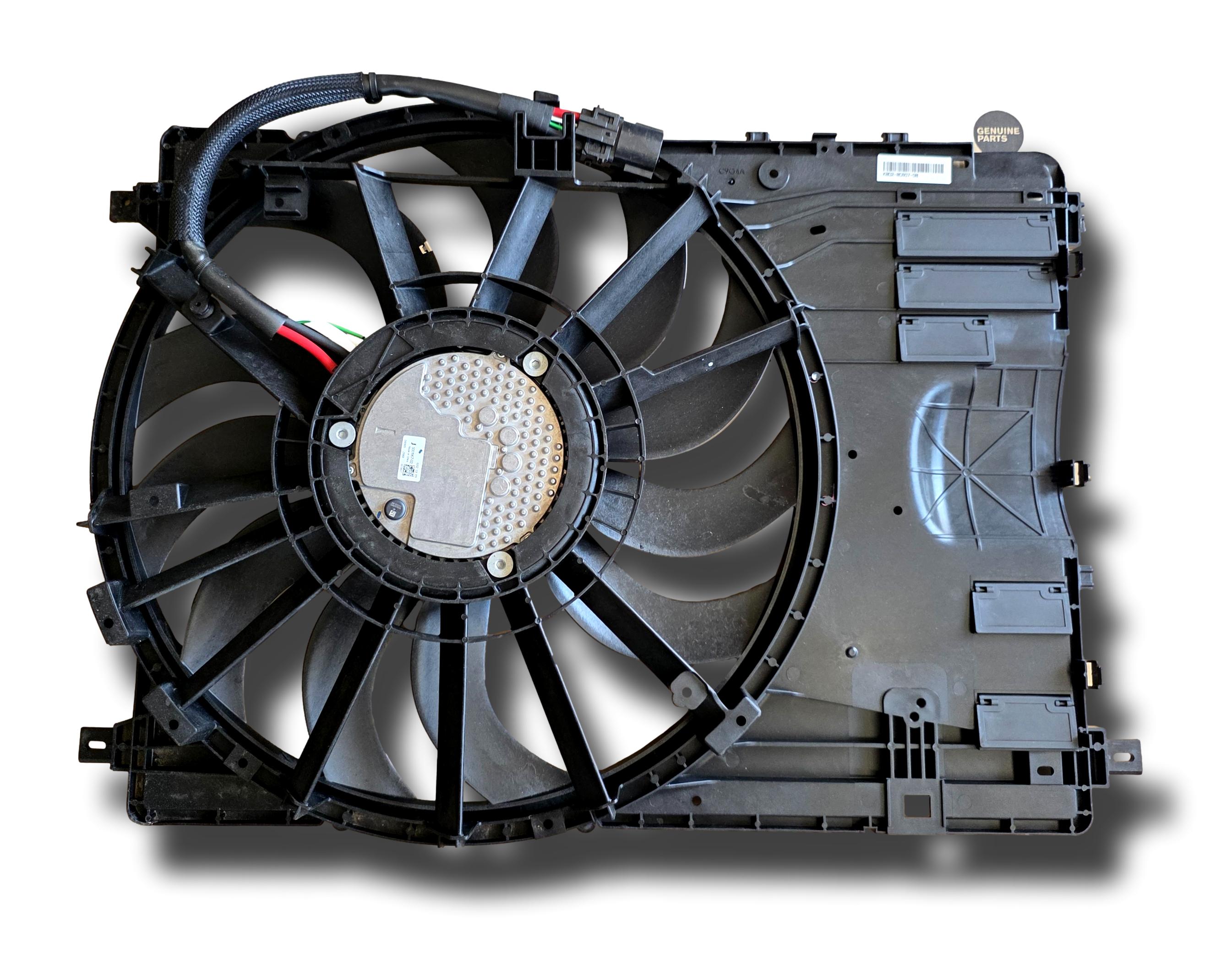 Genuine New Evoque Radiator Fan 2019>on 104123592 K8D28C607GB (Copy)