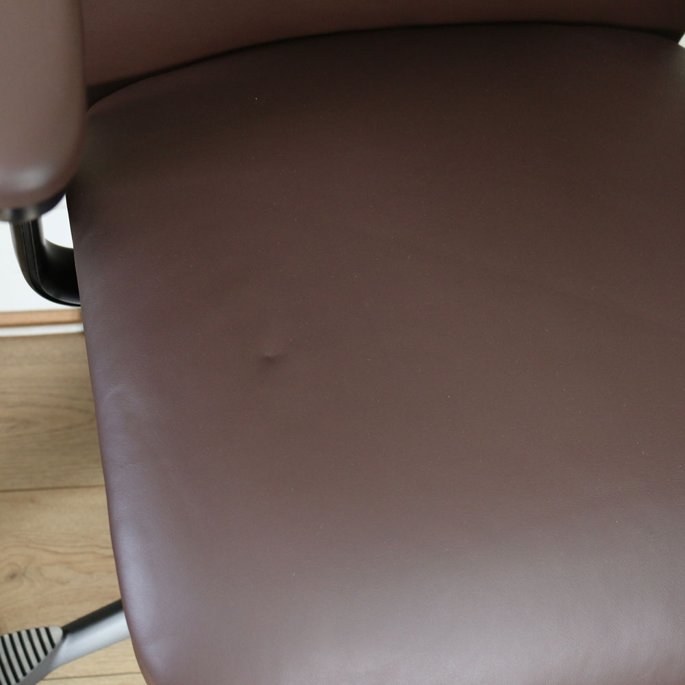 HAG Tribute 9031 Executive Chair, Brown Leather w/ Black Frame - Showroom Model