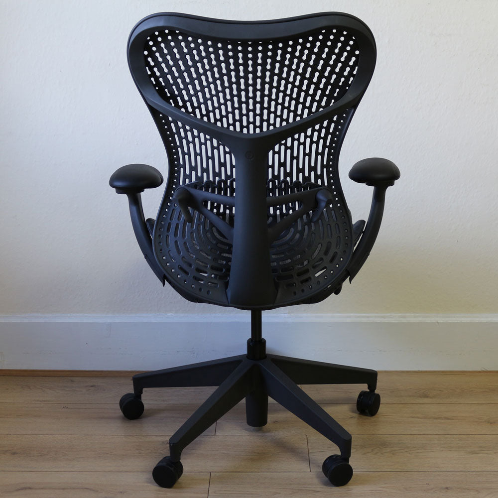 Herman Miller Mirra 2 Triflex Chair, Graphite - Showroom Model